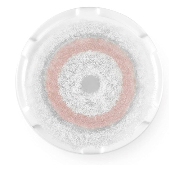 Clarisonic Holiday Gift Set: 2-pack: Radiance Brush Head & Foundation Brush Head - Picture 7 of 8